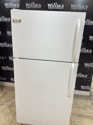 [88982] Frigidaire Used Refrigerator Top and Bottom 28x59 1/2”