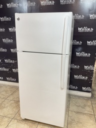 [90506] Ge Used Refrigerator Top and Bottom 28x64 1/2