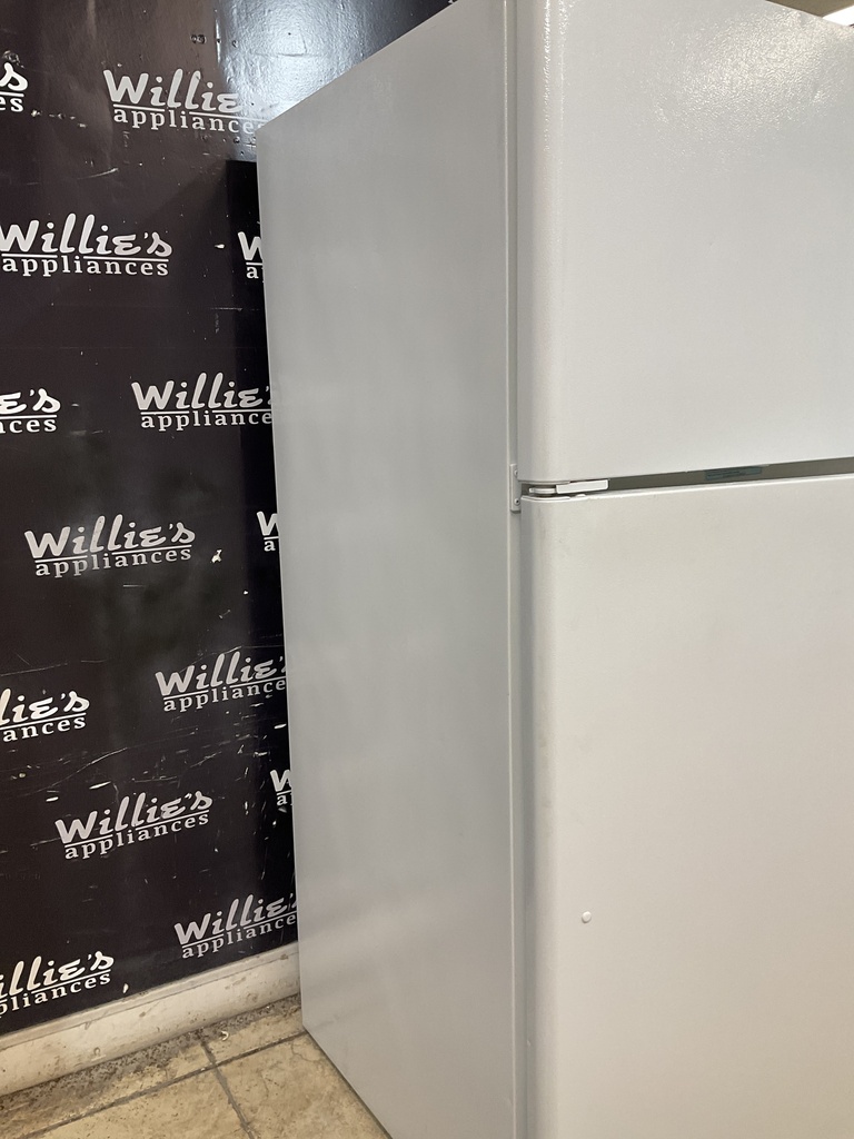 Ge Used Refrigerator Top and Bottom 30x66 1/2” (Stainless Steel) 
