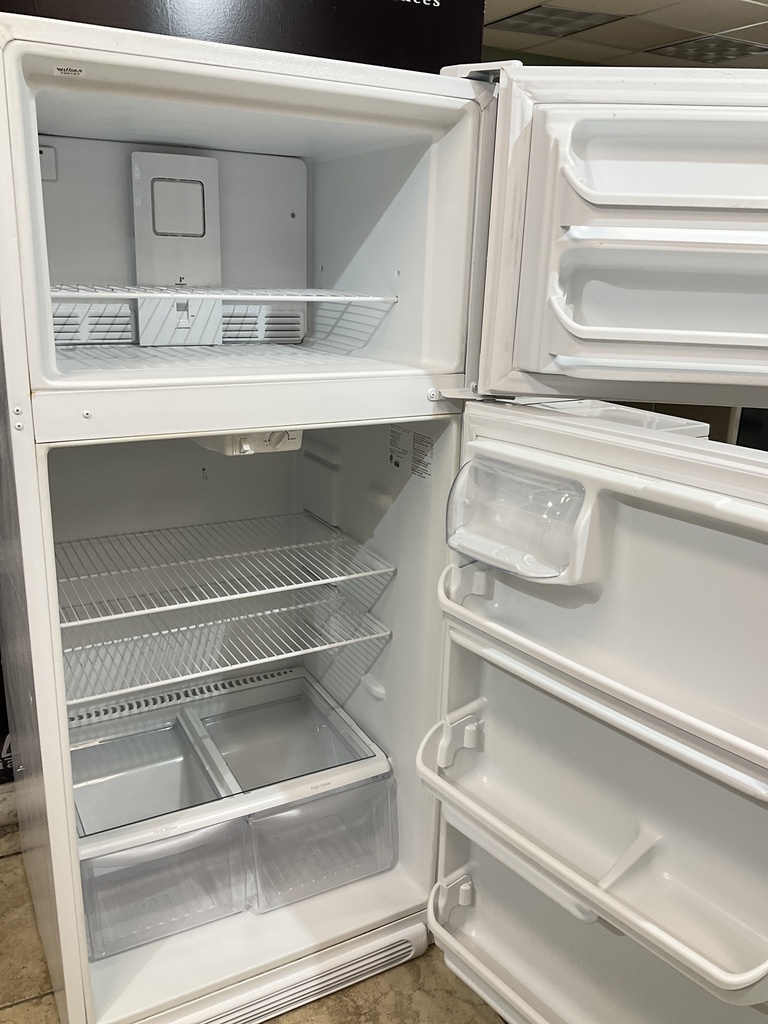 Frigidaire Used Refrigerator Top and Bottom 30x66 (White) 