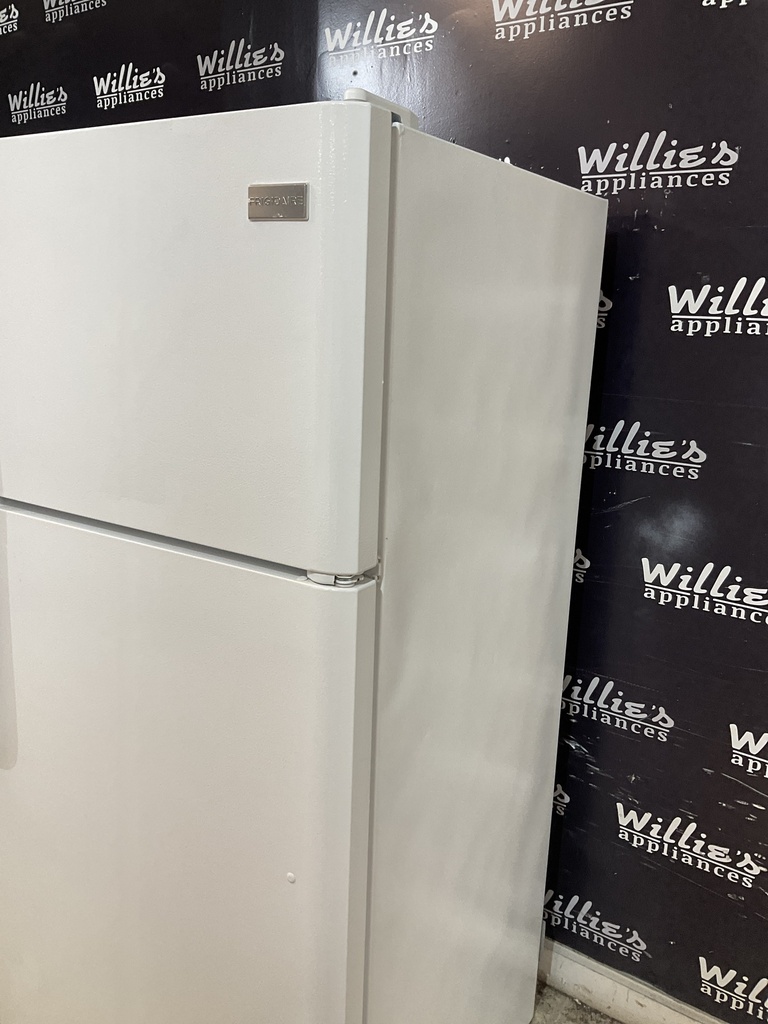 Frigidaire Used Refrigerator Top and Bottom 30x66 (White) 