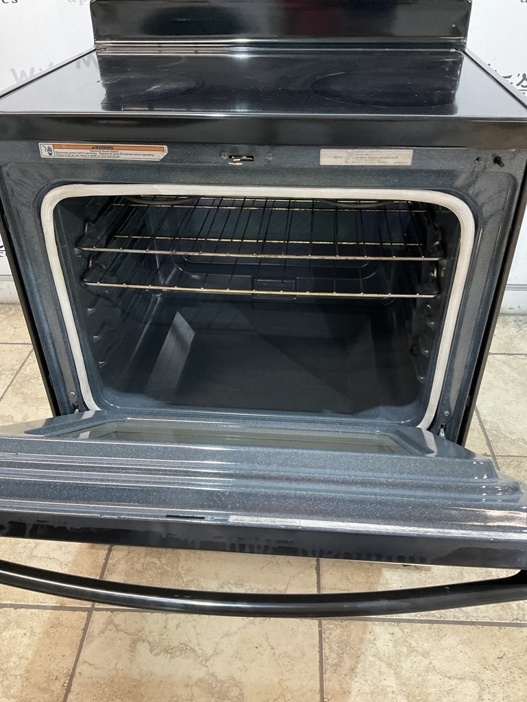 Whirlpool Used Electric Stove 220volts (40/50 AMP) 30inches {3 prong} (Black) 