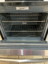 Ge Used Electric Stove 220volts (40/50 AMP) 30inches {no cord} (Stainless steel)