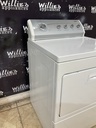 Kenmore Used Electric Dryer 220volts (30 AMP) 27inches {3 prong} (White)