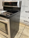 Lg Used Electric Stove 220volts (40/50 AMP) 30inches {4 prong} (Stainless Steel)