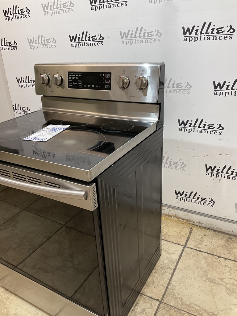 Samsung Used Electric Stove 220volts (40/50 AMP) 30inches {4 prong} (Stainless steel) 