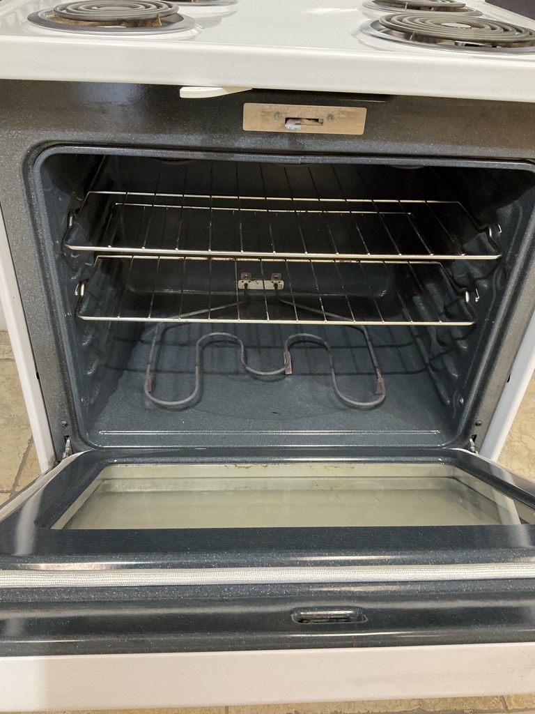 Ge Used Electric Stove 220volts (40/50 AMP) 30inches {no cord} (White) 