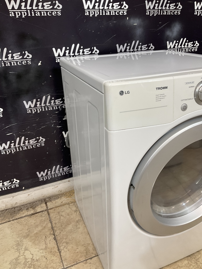Lg Used Electric Dryer 220volts (30 AMP) 27inches {3 prong} (white) 