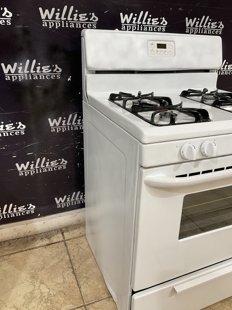 Frigidaire Used Natural Gas Stove 30inches (White) 