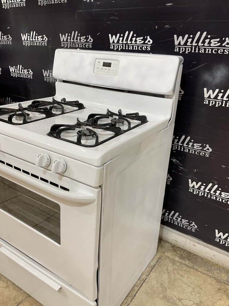 Frigidaire Used Natural Gas Stove 30inches (White) 