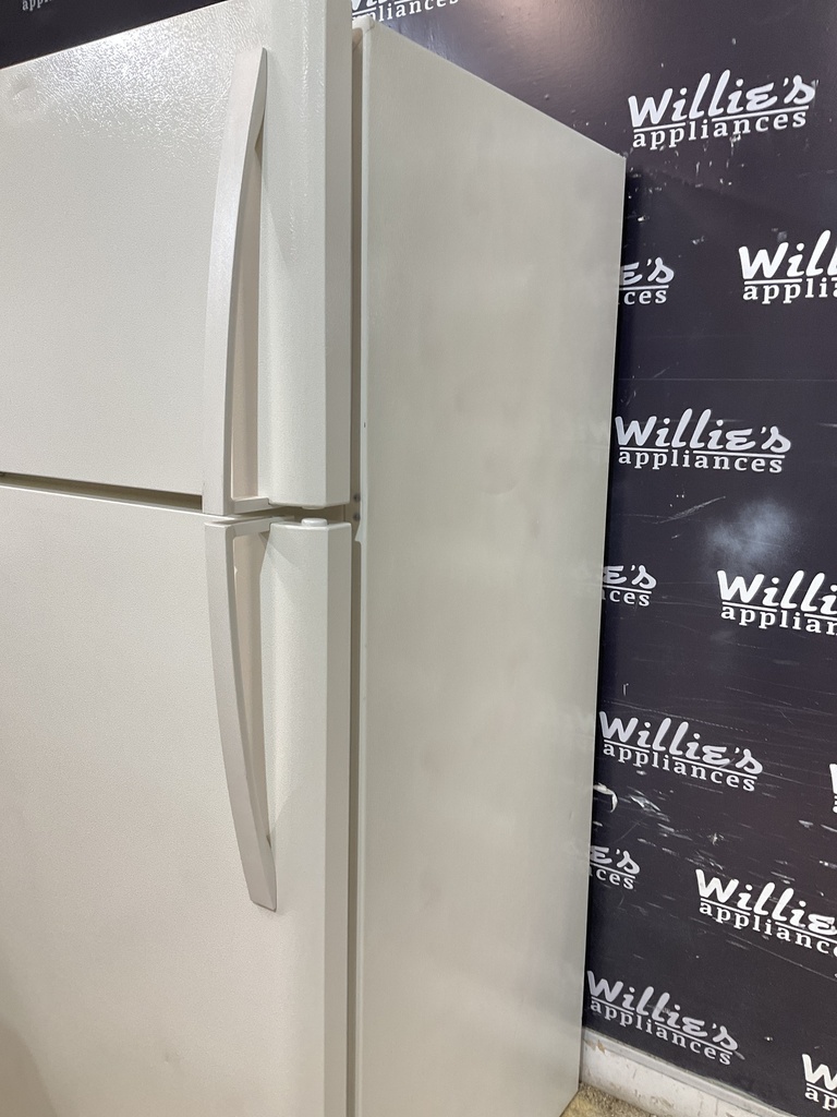 Frigidaire Used Refrigerator Top and Bottom 30x65 1/2 (Bisque) 