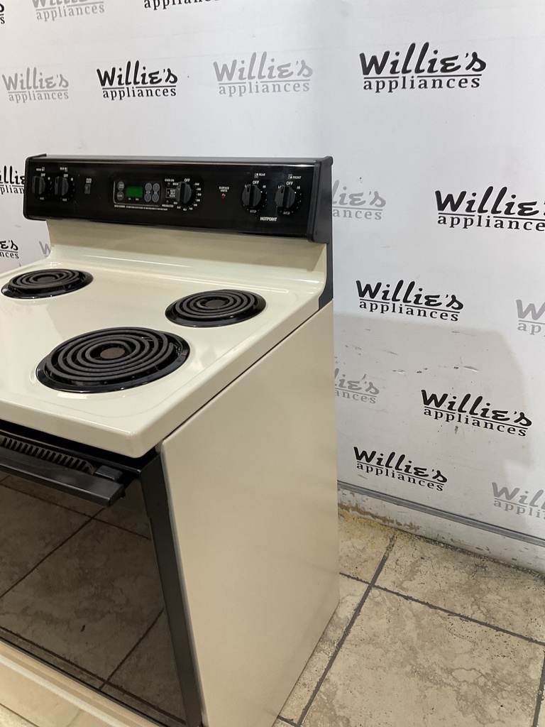 Hotpoint Used Electric Stove 220volts (40/50 AMP) 30inches {no cord} (Bisque/Black)