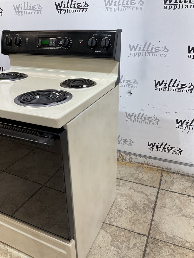 Hotpoint Used Electric Stove 220volts (40/50 AMP) 30inches {no cord} (Bisque/Black)