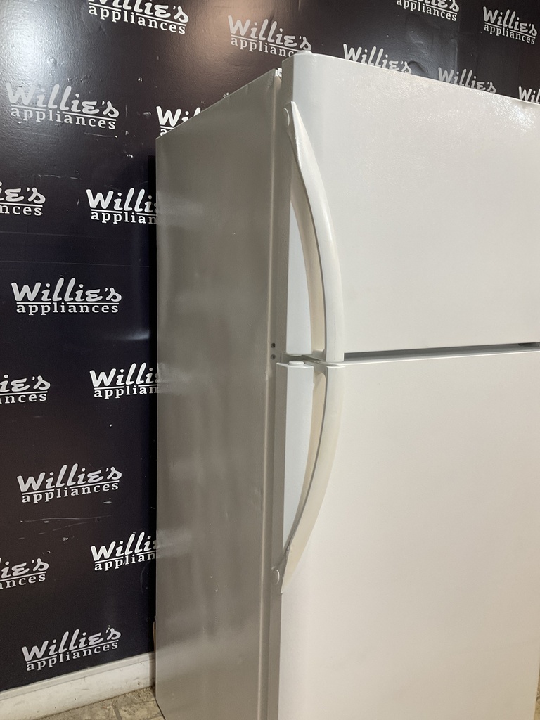 Frigidaire Used Refrigerator Top and Bottom 30x65 1/2” (White) 