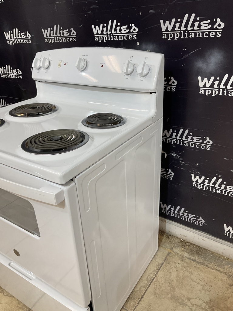 Ge Used Electric Stove 220volts (40/50 AMP) 30inches {no cord} (White) 