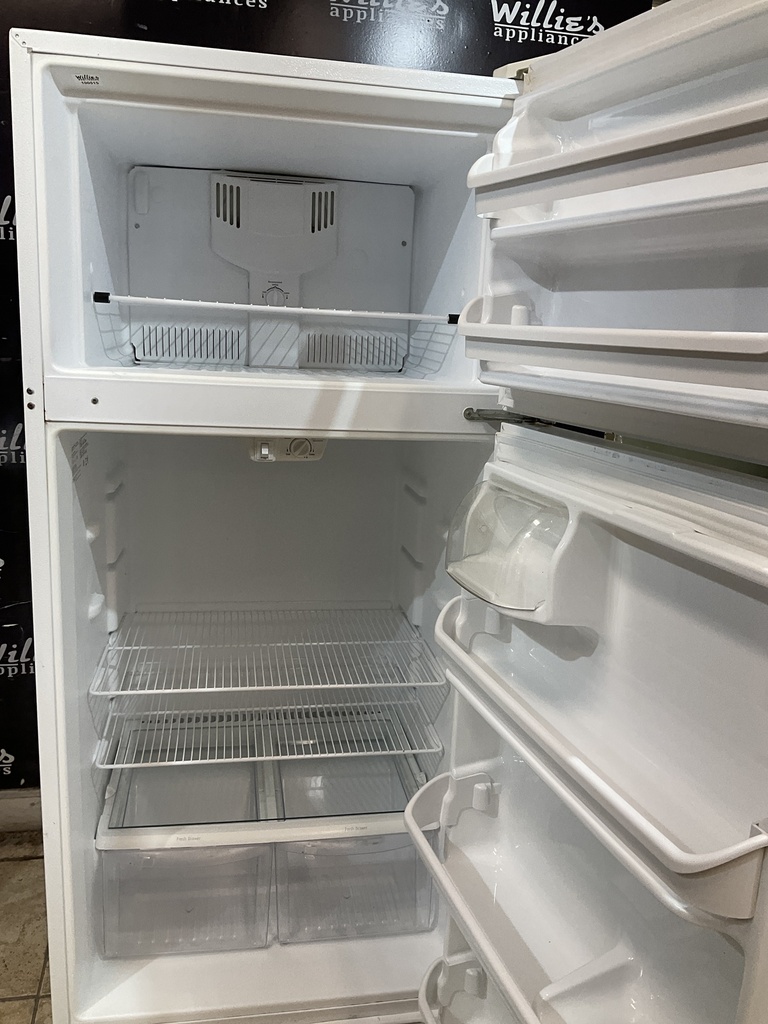 White Westinghouse Used Refrigerator Top and Bottom 30x66 (White) 