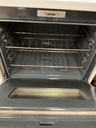 Ge Used Electric Stove 220volts (40/50 AMP) 30inches {no cord} (White/Black)