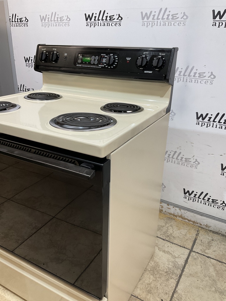 Hotpoint Used Electric Stove 220volts (40/60 AMP) 30inches {no cord} (Bisque/Black)