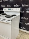 Ge Used Electric Stove 220volts (40/50 AMP) 30inches {no cord} (White) 
