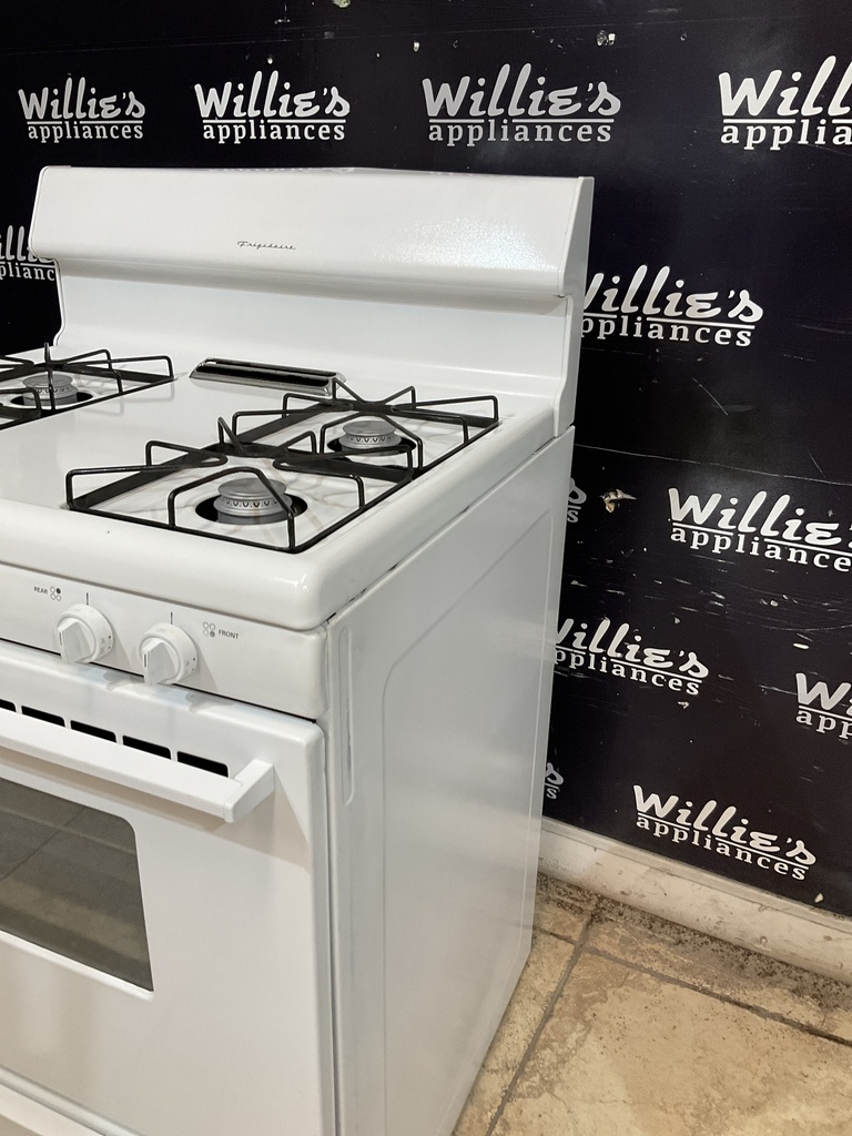 Frigidaire Used Natural Gas Stove 30inches (White) 