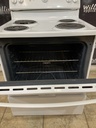 Ge Used Electric Stove 220volts (40/50 AMP) 30inches {no cord} (White)