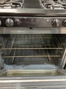 Frigidaire Used Natural Gas Stove 30inches (Stainless Steel) 