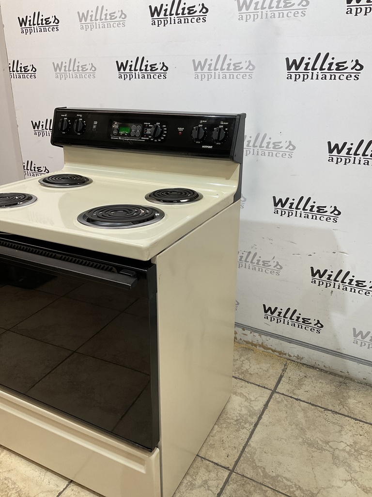 Hotpoint Used Electric Stove 220volts (40/50 AMP) 30inches {no cord} (Bisque/Black) 
