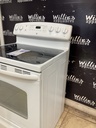 Ge Used Electric Stove 220volts (40/50 AMP) 30inches {no cord} (White) 