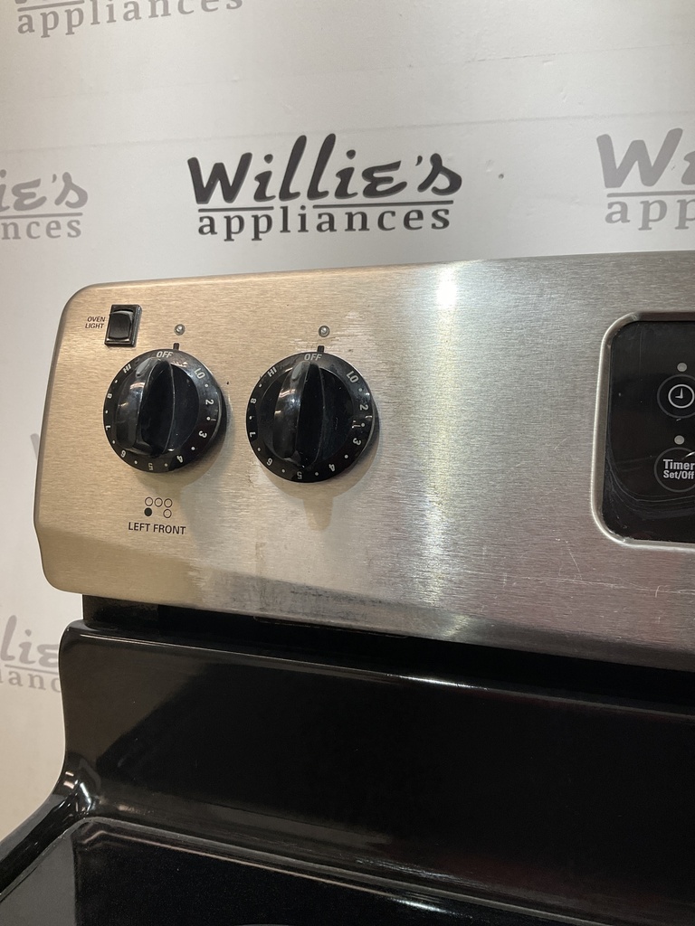 Kenmore Used Electric Stove 220volts (40/50 AMP) 30inches {no cord} (White) 