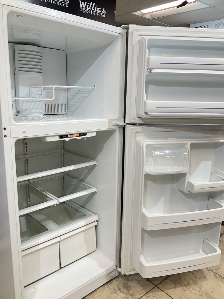 Ge Used Refrigerator Top and Bottom 30x66 1/2” (White) 