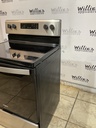 Whirlpool Used Electric Stove 220volts (40/50 AMP) 30inches {3 prong} (Stainless steel) 