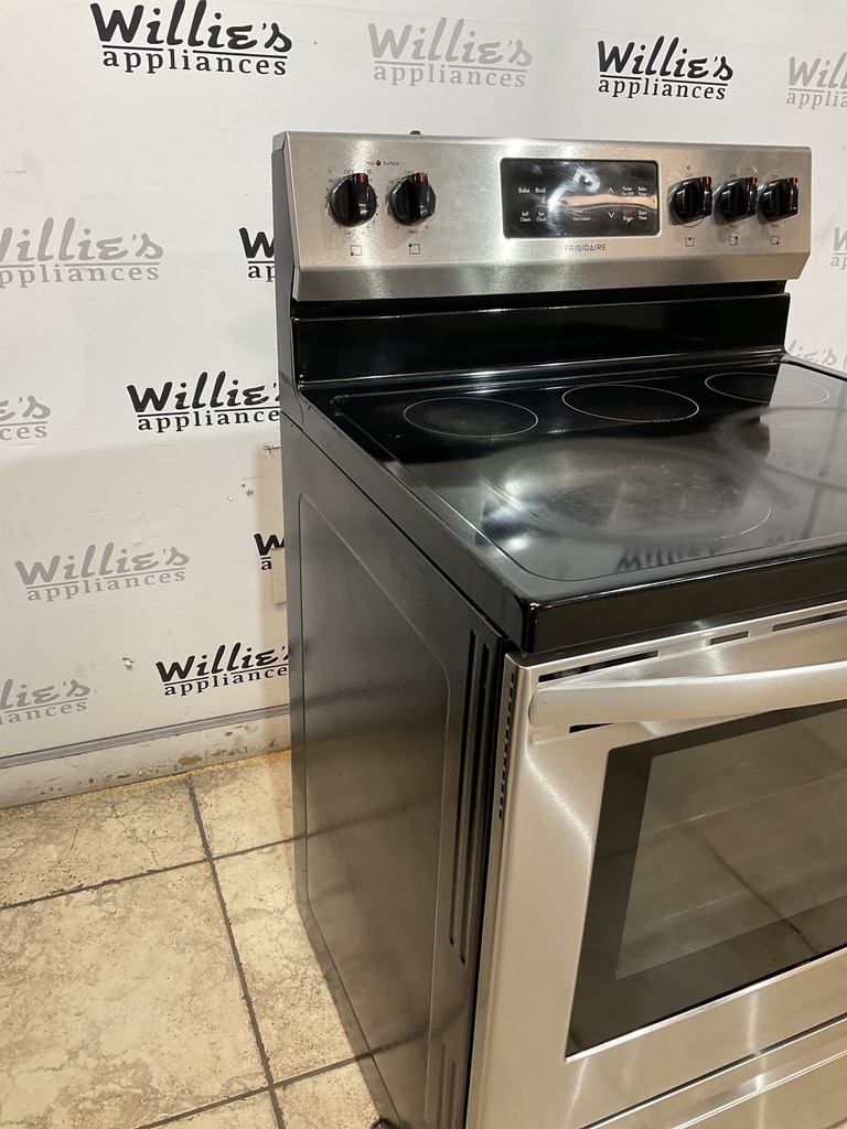 Frigidaire Used Electric Stove 220volts (40/50 AMP) {4 prong} (Stainless Steel) 