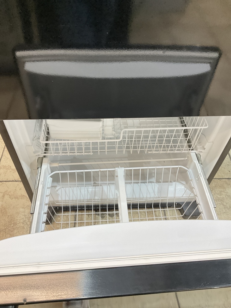 Whirlpool Used Refrigerator Top and Bottom Mount 33x69 1/2” (Black) 