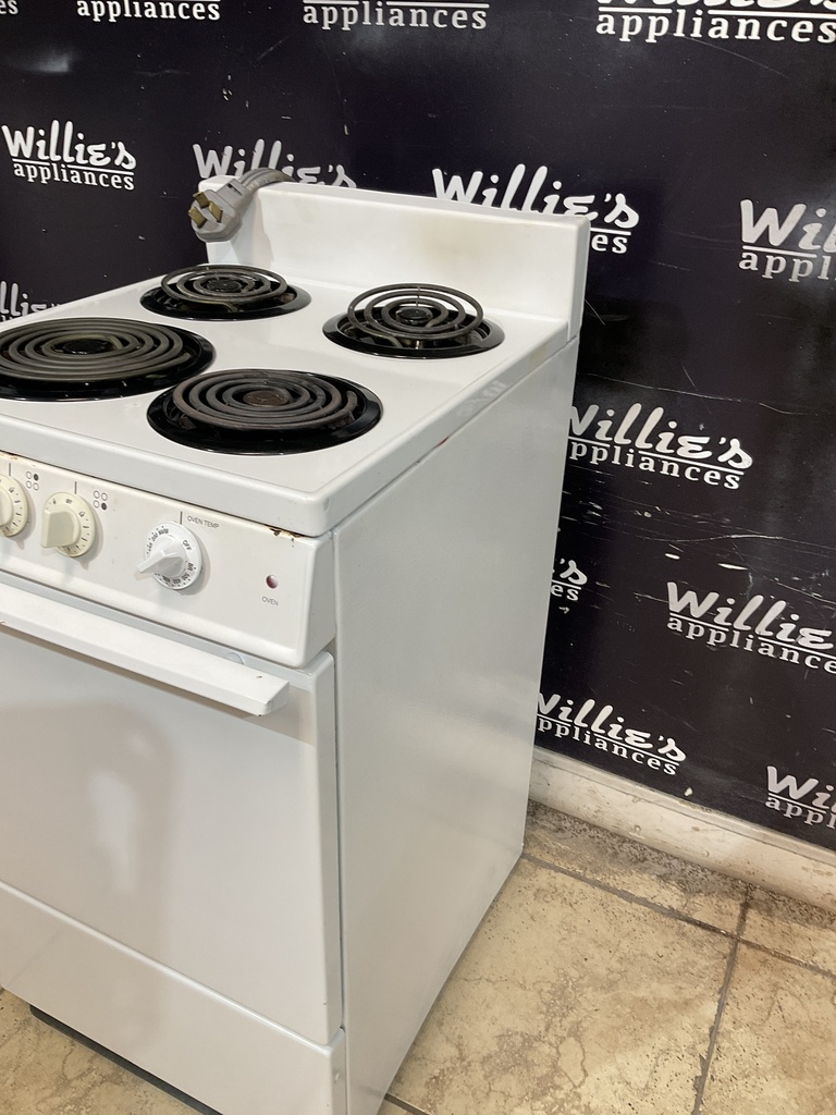 Magic Chef Used Electric Stove 220volts (40/50 AMP) 20inches {3 prong} (White) 