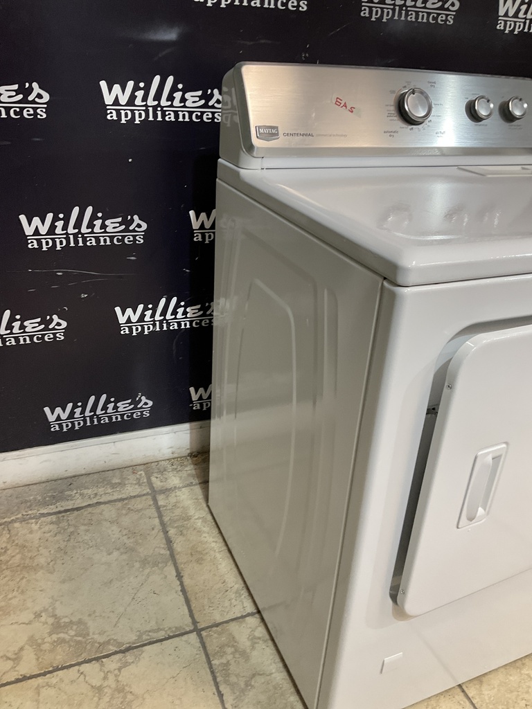 Maytag Used Natural Gas Dryer 29inches (White)