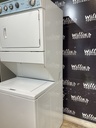 Whirlpool Used Electric Unit Stackable 220volts (30 AMP) 27x72 {4 prong} (White) 