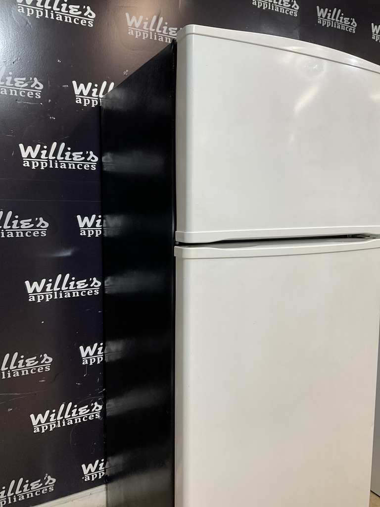 Whirlpool Used Refrigerator Top and Bottom 28x68 (White/Black)