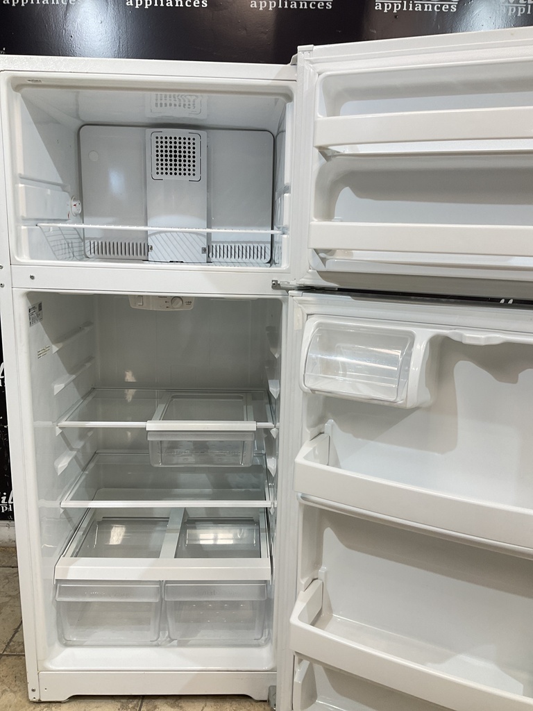 Ge Used Refrigerator Top and Bottom 28x64 (White) 