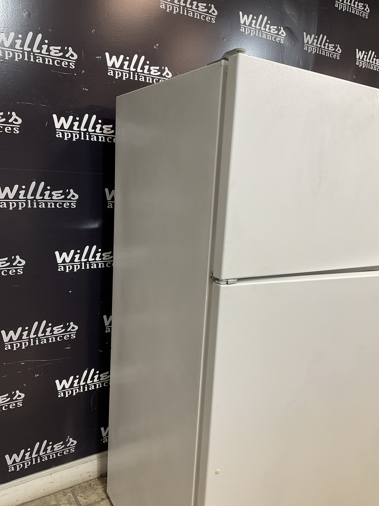 Whirlpool Used Refrigerator Top and Bottom 28x62 1/2” (White) 