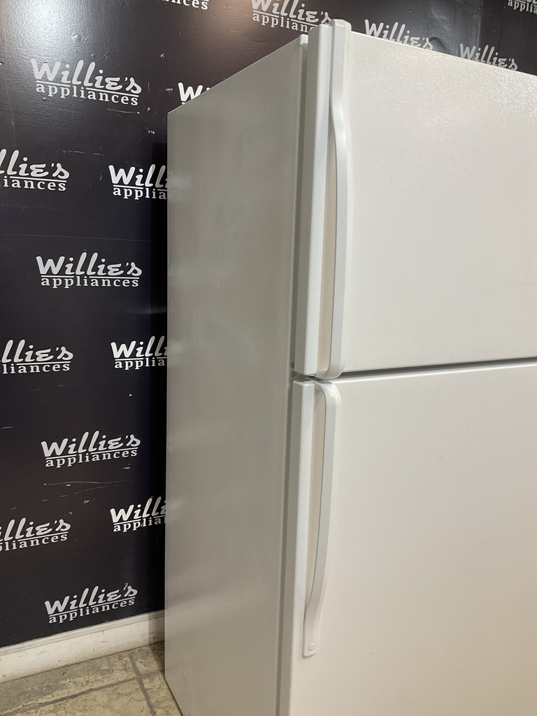 Whirlpool Used Refrigerator Top and Bottom 33x66 (White) 
