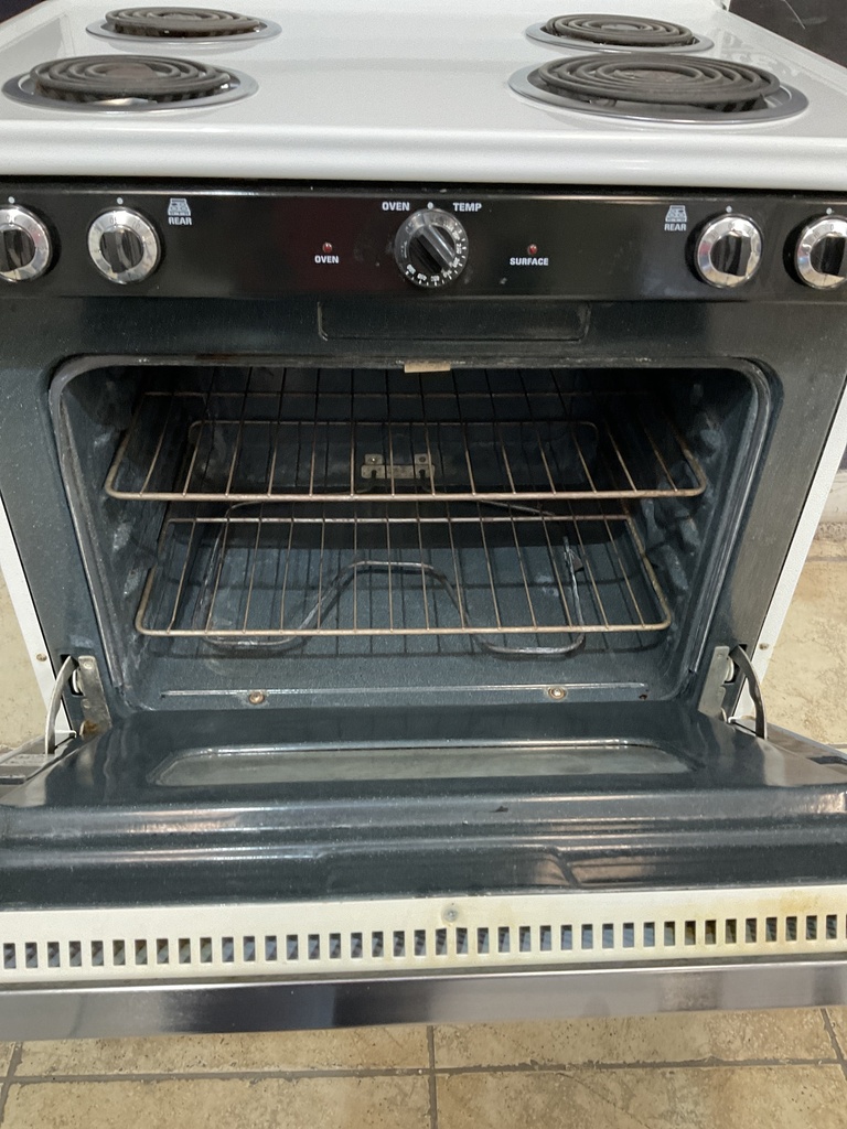 Ge Used Electric Stove 220volts (40/50 AMP) 30inches {no cord} (White) 