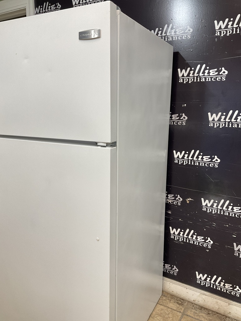 Frigidaire Used Refrigerator Top and Bottom 28x64 1/2” (White) 