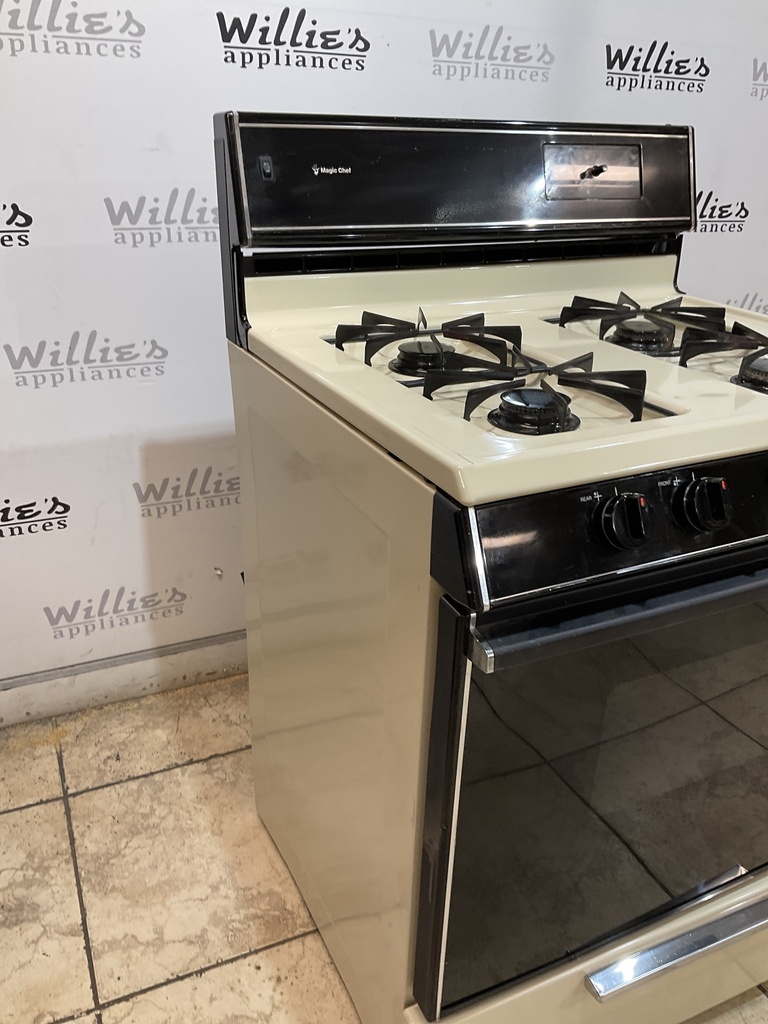 Magic Chef Used Natural Gas Stove 30inches (Bisque/Black) 