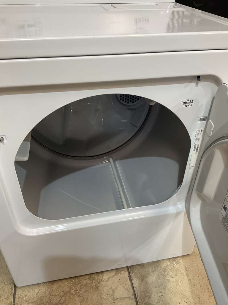 Amana Used Electric Dryer 220volts (30 AMP) 29inches {4 prong} (White) 