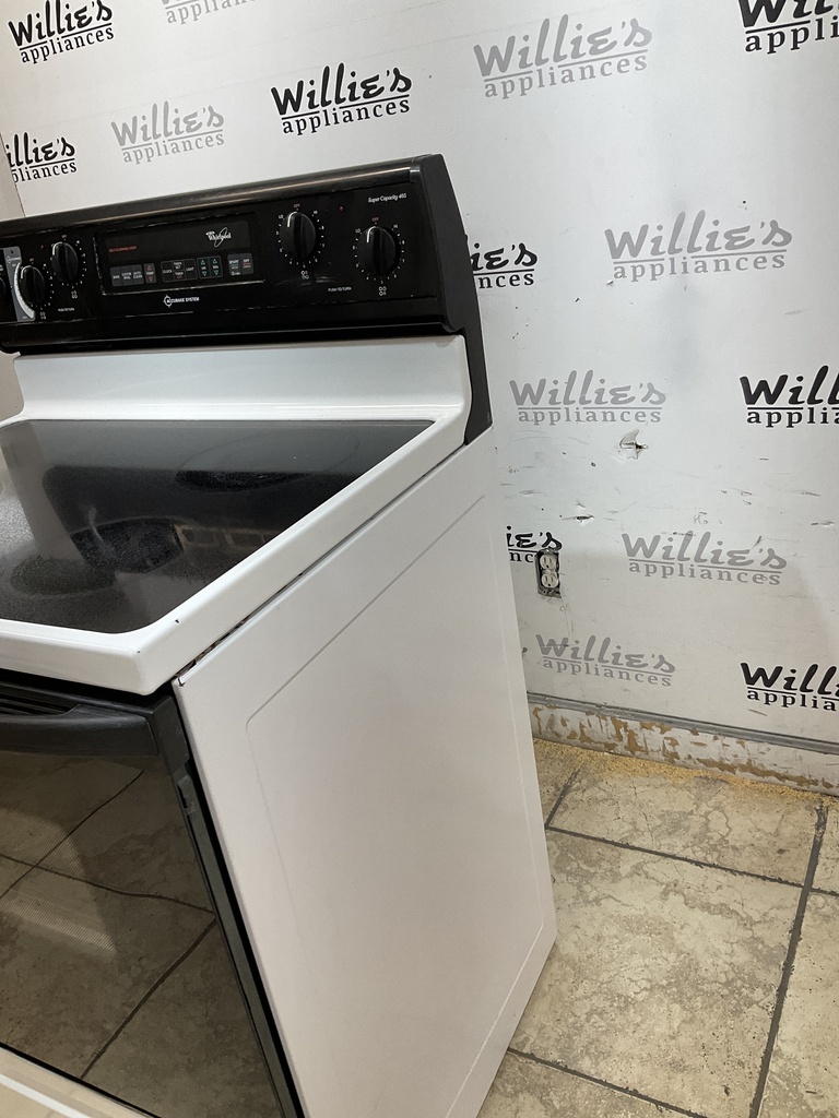 Whirlpool Used Electric Stove 220volts (40/50 AMP) 30inches {4 prong} (White/Black) 