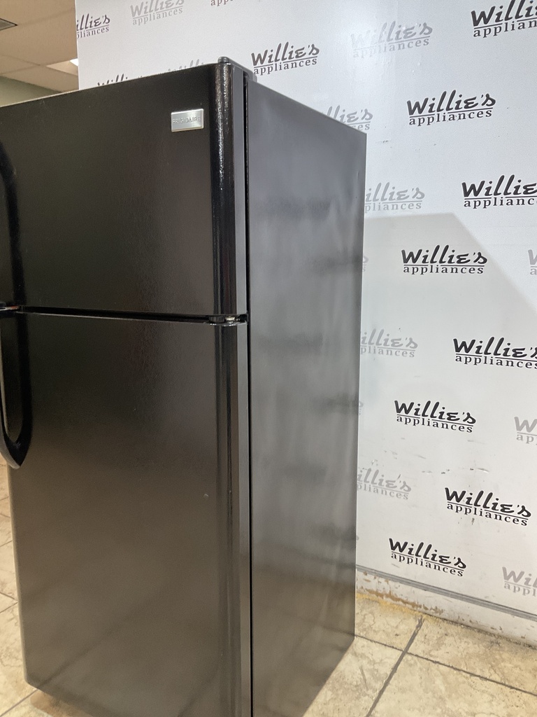 Frigidaire Used Refrigerator Top and Bottom 30x66 (Black) 