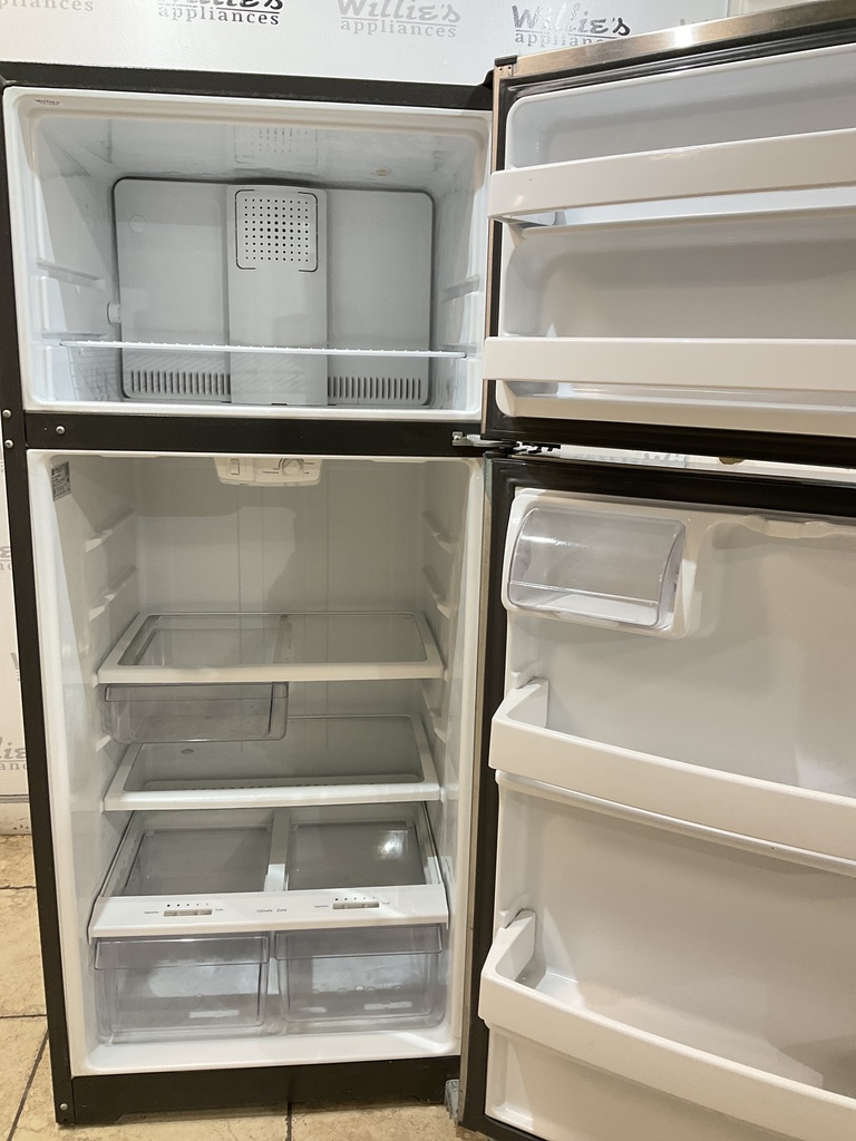 Ge Used Refrigerator Top and Bottom 28x64 (Stainless Steel) 