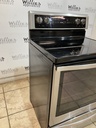 Whirlpool Used Electric Stove 220volts (40/50 AMP) 30inches {3 prong} (Stainless steel) 