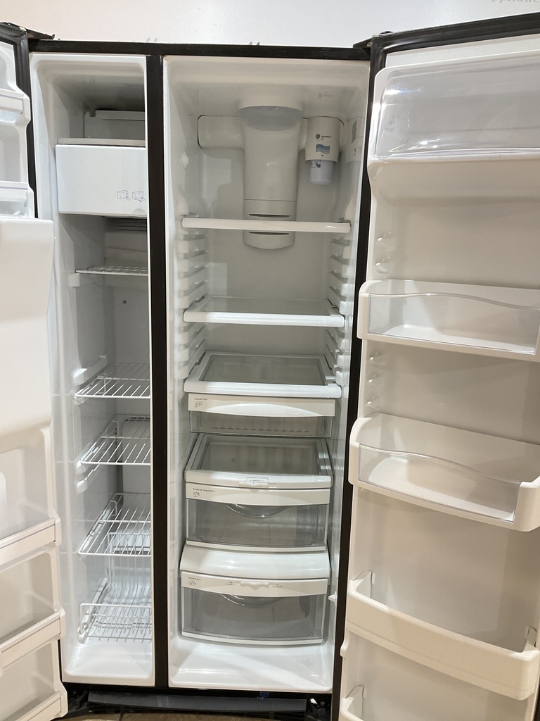 Ge Used Refrigerator Side by Side 36x69 1/2” (Stainless Steel) 