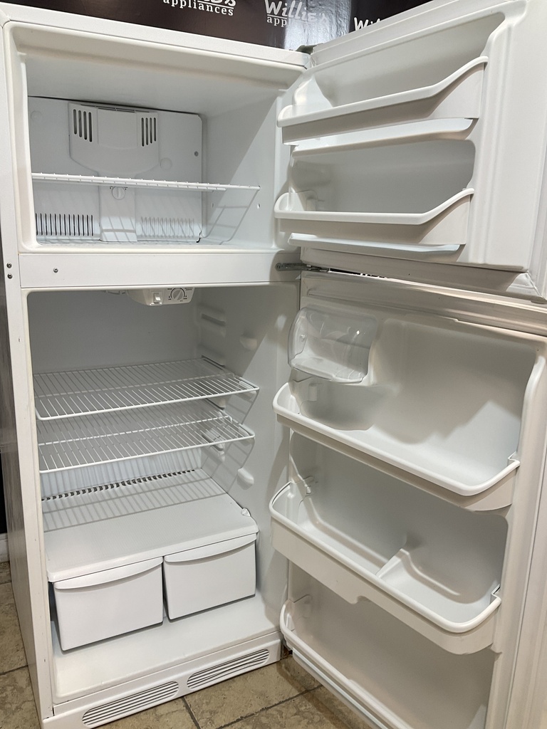 Frigidaire Used Refrigerator Top and Bottom 28 1/2” x 64 1/2” (White) 